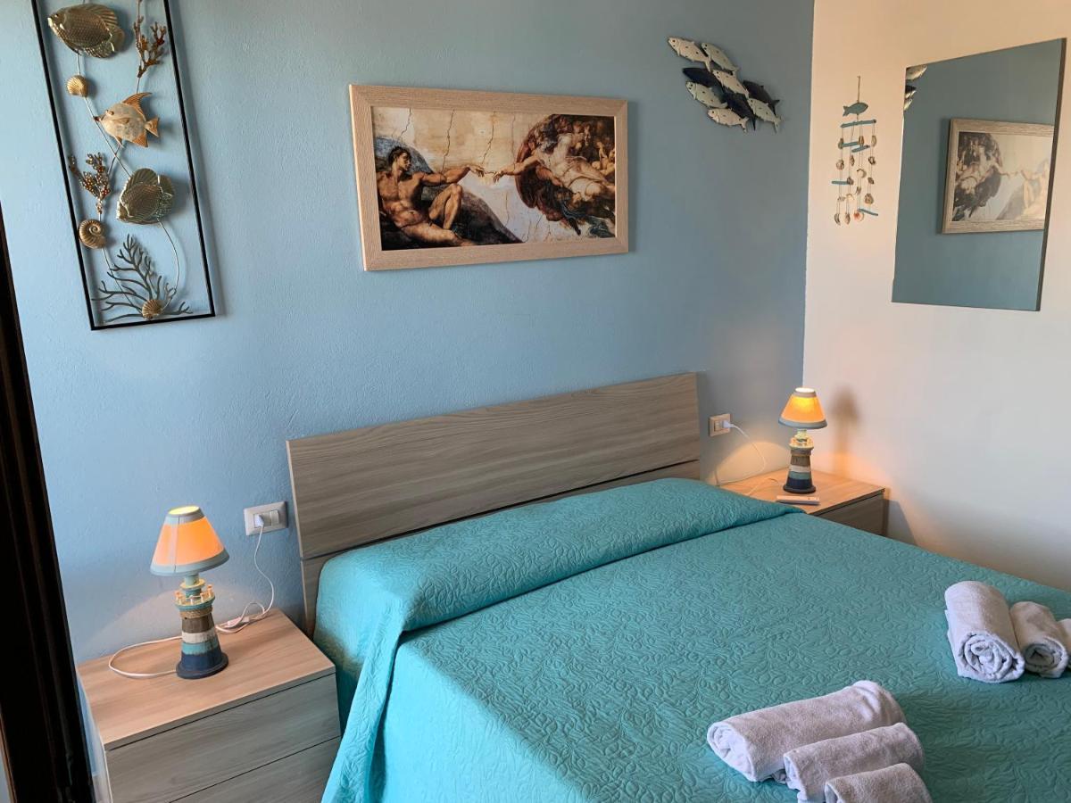 Una Finestra Sul Mare Calasetta Kültér fotó